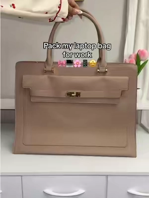 Favorite work bag 😍👜 Fits 2 drinks and a laptop ✨ #lovevook #totebag #workbag #laptopbag  #tiktokshopspringstatements 