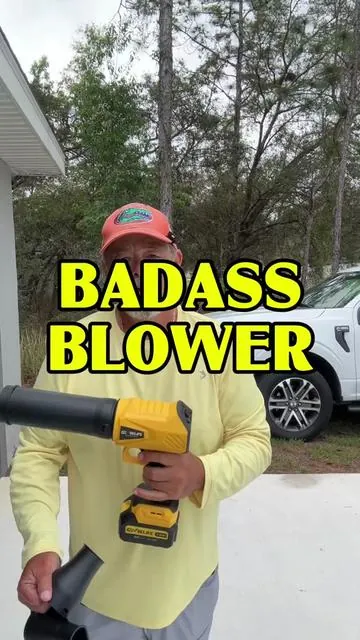 Badass blower so many uses! #blower #yardwork #carwashing #motorcycle #tiktokshopstockup @GEVEELIFE Direct 