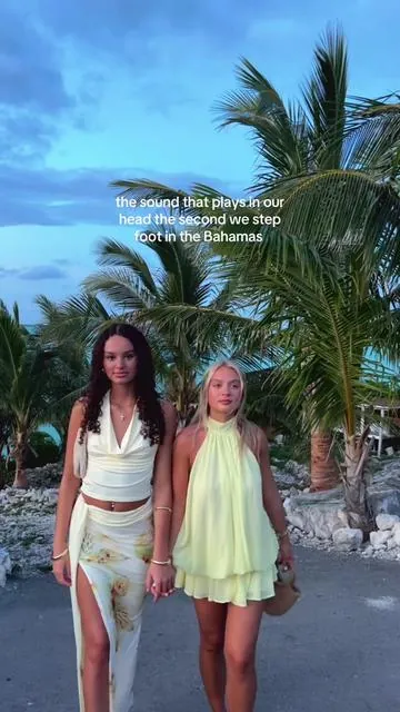 @bri on island time 🌴🌺🥝🌞 also been getting so many compliments on the yellow dress so I linked it to this vid💛💛 #bahamas #beach #tan 