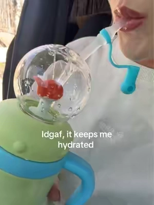 Fr love it.🤣 #whalecup #tumblrgirl #hydration 