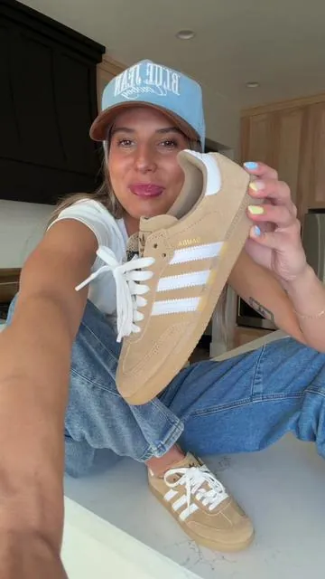 the sambas i will be living in all summer long 🫶🏽 #sambas #adidas #sneakers #tiktokshopcreatorpicks 