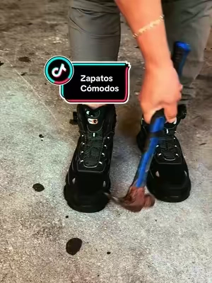 Si trabajas duro, necesitas estos zapatos 💪 Tus pies también merecen comodidad TODO el día 😮‍💨 Adiós dolor de pies en el trabajo 🚫 No son cualquier zapatos… son para hombres que resuelven 💯 12 horas de trabajo sin quejarte 😱 Seguridad + comodidad en un solo par 👞 Si estás de pie todo el día, mira esto 👀 Los zapatos que todo hombre trabajador necesita #zapatosdehombre #workboots #construcion #botasdetrabajo #antideslizantes 