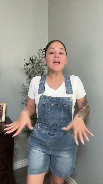 Overoles de mesclilla #denim overalls #overalls #overallsoutfits 