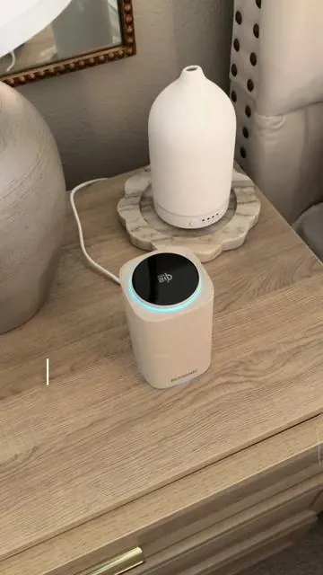 The aesthetic 3 in 1 charger from the future 😲 I can charge my phone, air pods & Apple Watch all at once!  #nightstand #3in1 #wirelesscharging #chargingstation #ressonic  @RESSONIC US  