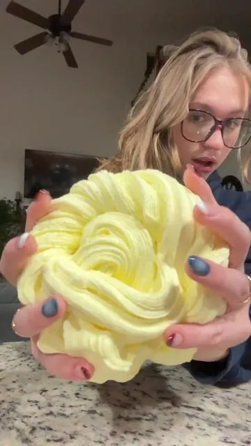 THIS IS THE BEST TEXTURE EVER. #clayslime #clay #slime #butterslime #asmr 