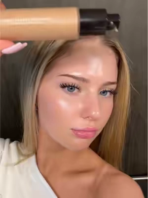 im still shook #glassskin #glassskincare #skintint #foundation 