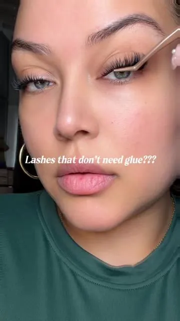 Perfect quick lash ✨ #lashclusters #clusterlashes #lashes #lashtok 