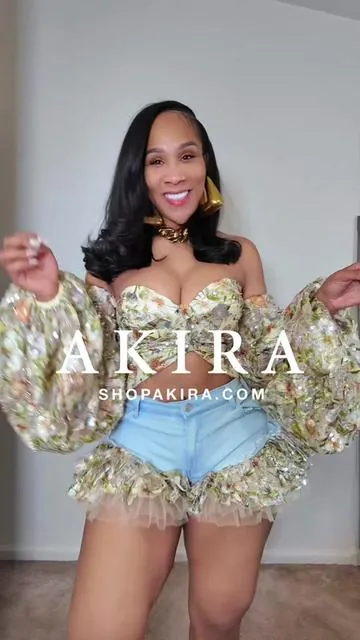 A haul 🥰 @AKIRA  I’m 5’7 175lbs  #styleinspo #akirapartner #shopakira #shopakiraclothing #creatorsearchinsights 