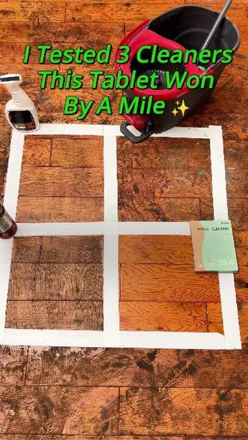 I Thought This Was My Floor’s Original Color… I Was Wrong 🤯#CleanTok #leaningTest#beforeandafter #BeforeAndAfterkTokMadeMeBuyIt