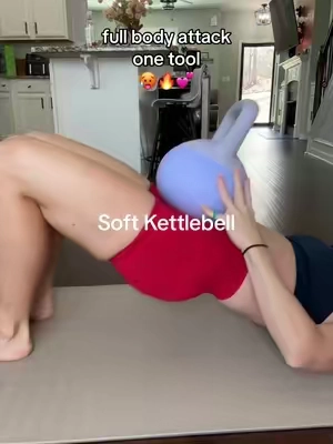 10 to 15 reps, 3 times, a few times a week and summer is gonna be hot 💕🔥 #kettlebellworkout #softkettlebell #athomeworkout #workoutequipment 