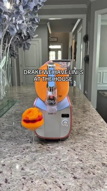 Drake PULL UP THANK YOU  Peach Bellini made in my @ninjakitchen 🍑💕 (Drake Inspired Peach Bellini Lina Turner Peach Lina Marie Linisoki Leni) Monica Leniski  ‼️PER META MUST BE FOLLOWING FOR A DM 🚨.  🚨COMMENT LENI FOR A NEWITH THE FULL RECIPE🚨 YOU DONT WANT TO MISS ANY OF MY SUMMER RECIPES  @champagnepapi  FOR PUTTING ME ON 😜 so good omgggg IM OBSESSED #cactusclubcafe #mia #peachleenamaries #cactusclub #drake @Ninja Kitchen  . . . . . . . . . . . @Cactus Club Cafe 