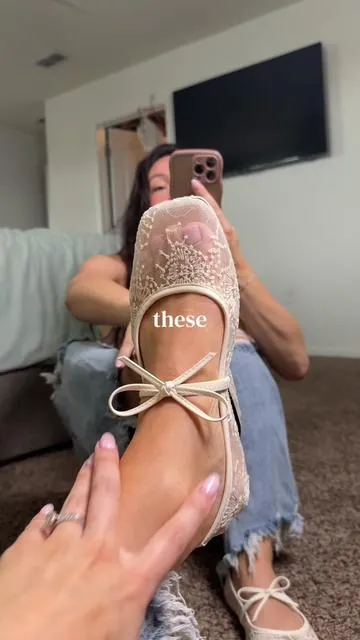 These speak for themselves 🤌🏼🫶🏼 #balletflats #balletshoes #womensshoes #flats 