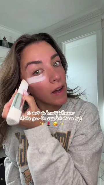 Does white foundation actually work? This one does! This foundation is my favorite! Find me in this everyday from here on out! #tiktokshopspringglowup #tiktokshopcreatorpicks #whitefoundation #stickfoundation 