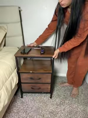Esta es la mesita de noche que debes tener consiguela hoy mismo. #nightstand #mesadenoche #bedroom #fyp #tiktok 