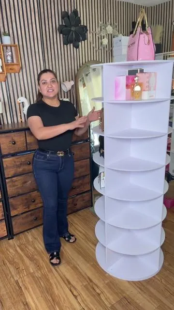 Organizador giratorio 360 para zapatos Ahorra espacio y mantiene todo ordenado Oferta activa #mueblesmodernos #mueblesgiratorios #tiktokshopcreatorpicks 