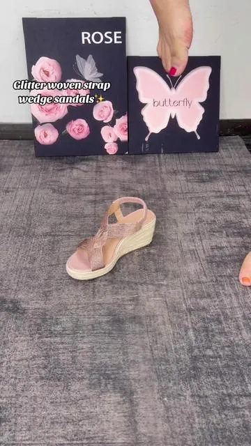 Glitter woven strap wedge sandals✨#viralshoes #trendyshoes #womenshoes #sandals #womensandals #sliponshoes #wedge #wedgesandals #platformshoes #platformsandals #tiktokmademebuyit #tiktokshopspringglowup 