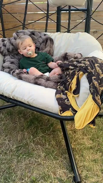 #eggchair #outdoorfun 