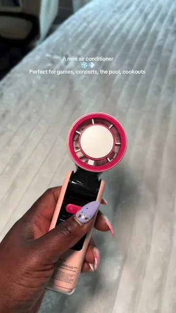 This handheld rechargeable fan is amazing! And they're on sale right now!  #handheldfan #minifan #turbofan #tiktokshopcreatorpicks #portablefan 