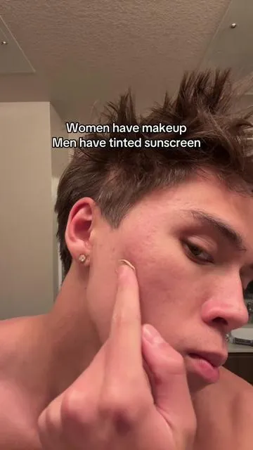Can’t beleve how well it works  #acne #tintedsunscreen #acneskincare #acnescars 