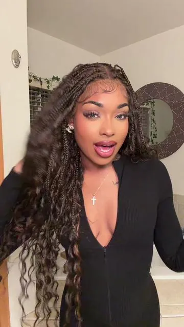 No commitment babe 🥰 Tap the cart to get yours! 💕 #frodiohair #knotlessbraids #goddessbraids #braidedwig 
