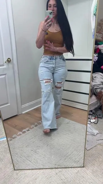 How do they even call these jeans? #jeans #momjeans #risen @Wild Oak Boutique 