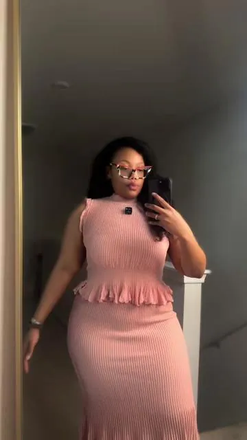 This is definitely gonna be my outfit! This two piece set is perfect especially think pink color. #tiktokshop #affordablefashion #blackgirlfashion 