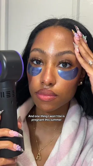 The girls look so cute tho! 🤭🥹#tiktokshop #ttshop #lashextensions #maxcomfi #lashclusters 