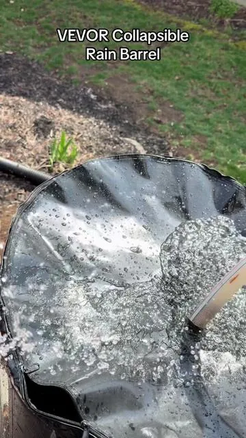 VEVOR Collapsible Rain Barrel – the smart, eco-friendly solution for collecting and storing rainwater. Designed with durable PVC material and a foldable frame, this portable rainwater collection system is perfect for gardens, lawns, and outdoor irrigation. #VEVOR #RainBarrel #RainwaterCollection #EcoFriendlyLiving #GardenTools