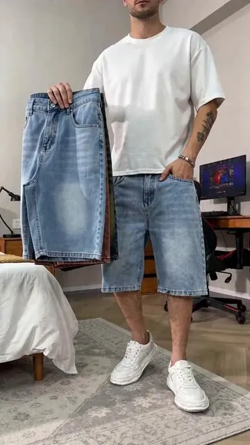 Vintage vibes—would you gift this to your boyfriend or keep it for yourself?🔥🔥#jeans #jeanshorts #mensfashion #tiktokshopdeals #summeroutfits 