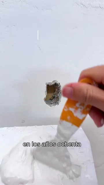 Solo quería arreglar un agujero y terminé arreglando toda la casa. #masillaselladora #tradictivo #mejorasdelhogar #DIY