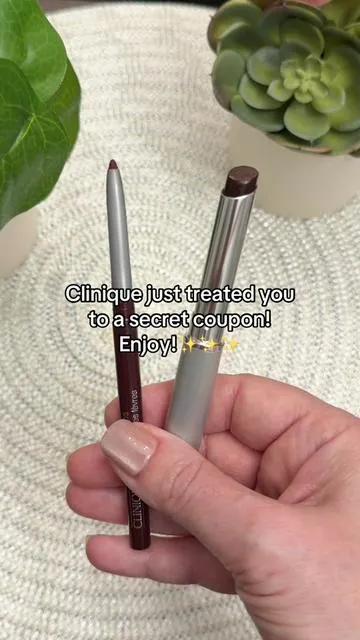 Don’t miss this deal on the Clinique Honey Lip Duo! Sale ends TONIGHT✨ #clinique #blackhoney #lipstick #lipliner #tiktokshopspringglowup 