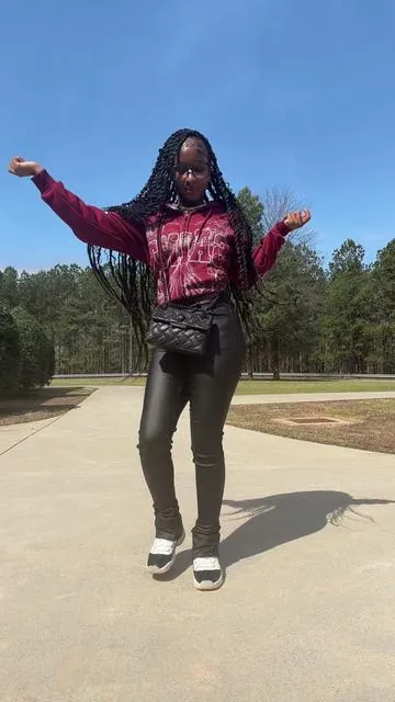 7621285911795649823