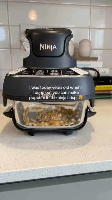 Has anyone else tried this? It turned out so good!! #popcorn #popcornmaker #airfryerrecipes #ninjacrispi #airfryerhack 