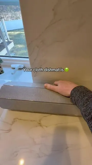 Stone dishmats are ecofriendly, nontoxic and don’t harbor mold, mildew and bacteria #cleantok #stonedryingmat #ecofriendly #tiktokshopspringglowup #springcleaning 