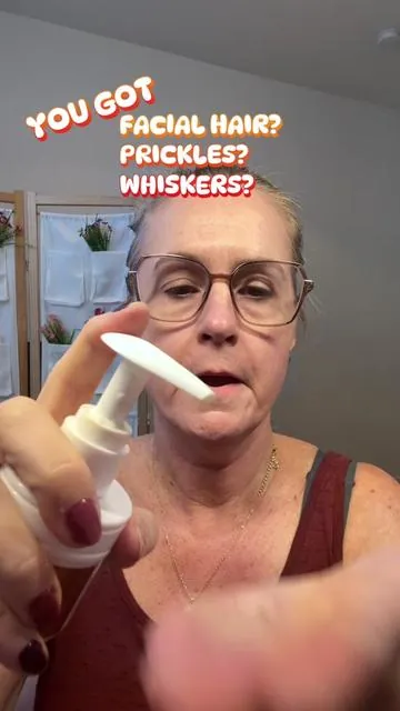 Facial hair remover that works so amazing for me!! #skincareroutine #facialhairremoval #facialhair #menopause #genxwomen @ROZINO Beauty 