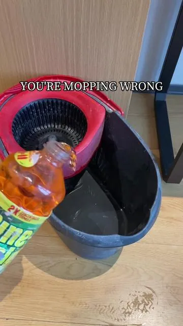 #cleantok #springcleaning #ocedarmop #mopping #mophead 