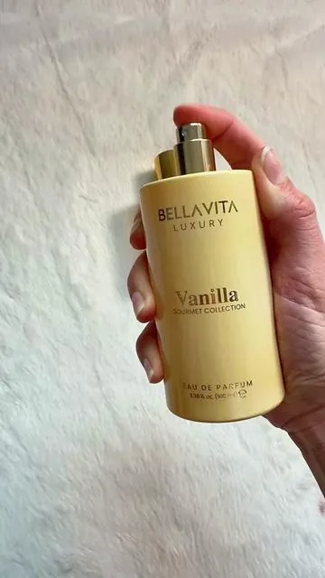 BellaVita Luxury Honey Oud & Vanilla Perfume Combo both smell so good & are very long lasting #bellavitaluxury #perfumes #vanillaperfume #perfume #perfumetiktok 