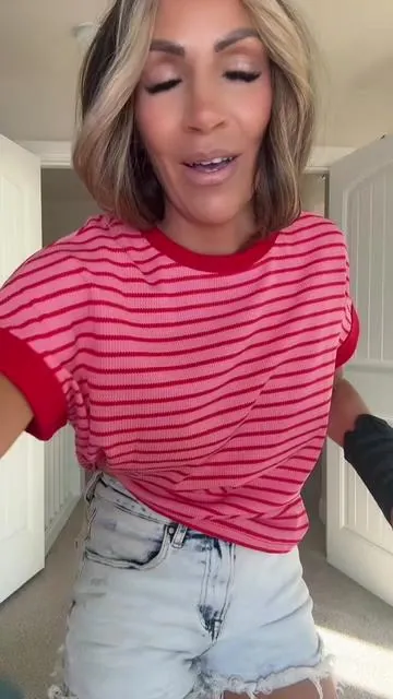 Oh, I just love this watermelon striped T-shirt. Love the thickness, but it’s lightweight and very stretchy. Has a relaxed fit loose and not oversized. Love.😍 comment below to Shop.⬇️ I will send the info in a DM