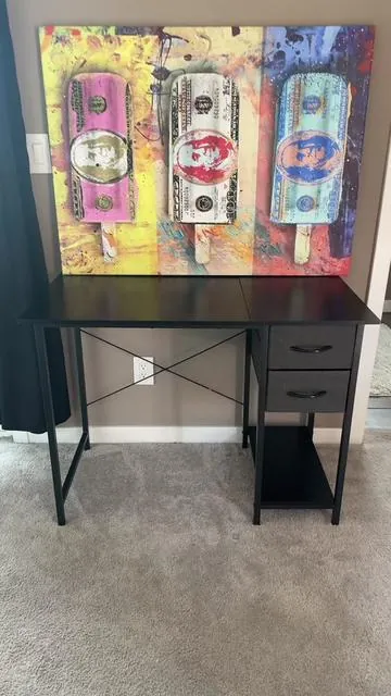 This desk is affordable and perfect for small spaces #desk #gamingdesk #smallspaces #furniture #officefurniture 