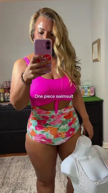 #swimsuit #onepieceswimsuit #tummycontrolswimwear #tiktokshopspringglowup #tiktokshopfinds 