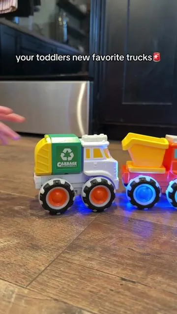 These light up trucks are the perfect gift for toddler boys! They light up, open, and move forward on their own! @Joyfy-US #toytruck #lightuptoys #monstertrucks #dealsforyoudays #springglowup 