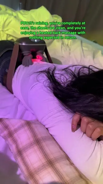 This neck/back massager is EVERYTHING 💆🏻‍♀️ #backmassage #heatedmassager #relaxing #relief #shiatsumassage -143