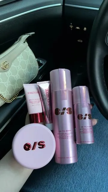 #makeup #onesizebeauty #ontildawnsettingspray #onesizesettingpowder #makeupbundle 