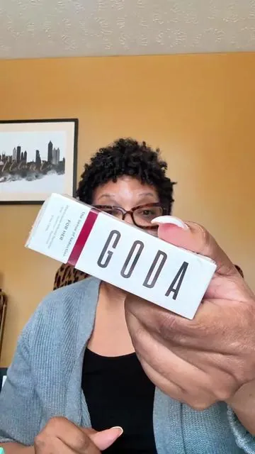 Catnip for men?? Let me see something…😏 @godaperfume  #goda #godaperfume #pheramoneperfume #greenish 