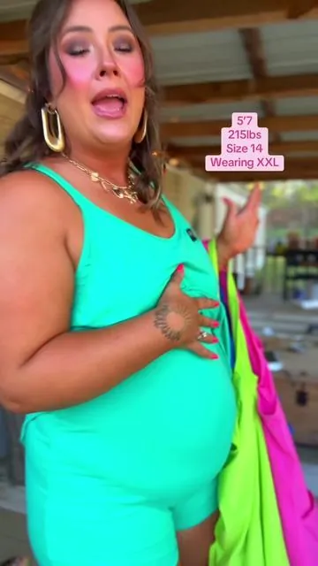 My go to summer dress!! #tiktokshopspringglowup #greenish #refreshedlook 