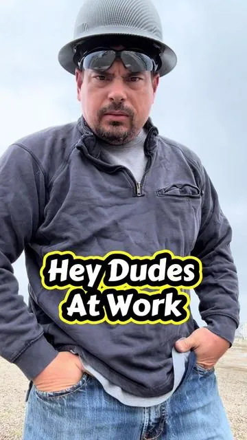 Hey dude now makes composite toe work shoes. Wally Work #wallywork #heydudeshoes #heydudes #steeltoeboots #workdudeshoes @HeyDude 