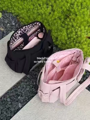 Really hard to choose😩#bagsmart #tiktokshopspringglowup #everydaybag #totebag #unibag 