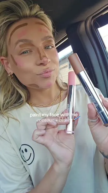 idk what's more fun, applying it or blending it 😌👌 this blush and contour is so good from @SACHEU Beauty US 🎀✨️