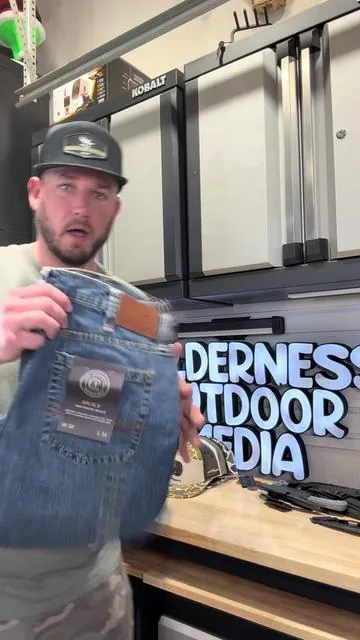 Built tough. Worn easy 🤠🔥 Cody James Men’s Jeans deliver rugged durability, classic western style, and all-day comfort — perfect for work, the ranch, or everyday wear 💪   #codyjames   #mensjeans   #westernstyle   #workwear   #denimlife 