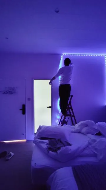 Muy recomendable, esta tira de luces led wifi✨👻🔥#wifiledlights #lucesled #ledstriplights #luces #tiktokmademebuyit 